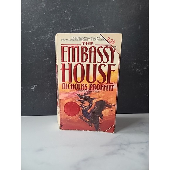 The Embassy House - Mass Market Paperback By Nicholas Proffitt - Picture 1 of 10